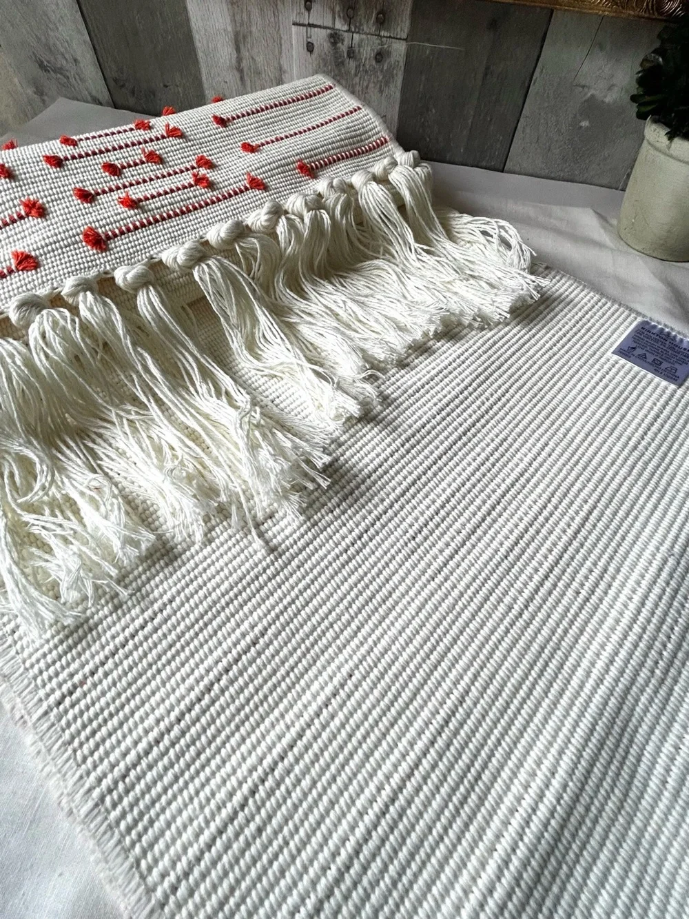 🌴Lovely Table Runner W/Boho Flair | White(cream) & Rusty Orange | Kirkton House